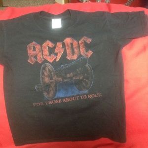 AC/DC tshirt